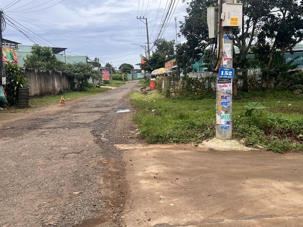 Đất hẻm Lạc Long Quân, pleiku đường bê tông, khu dân cư an ninh, cách chợ Âu cơ vài bước chân