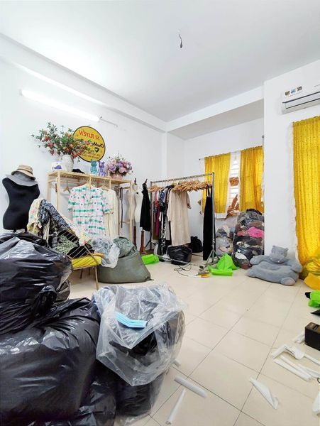 TÂN BÌNH - MẶT TIỀN CHỢ HOÀNG HOA THÁM - 4 TẦNG BTCT - KINH DOANH QUẦN ÁO ĐỈNH CAO