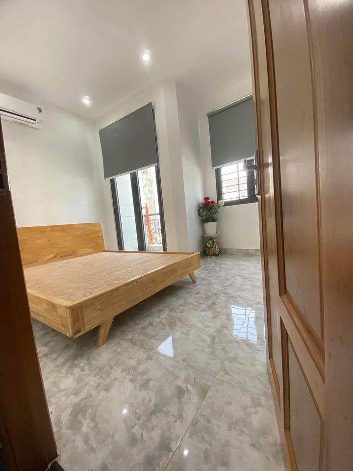 Cho thuê nhà đường Ngô Đức Kế , P7, Vũng Tàu. Hẻm ô tô 7 chổ