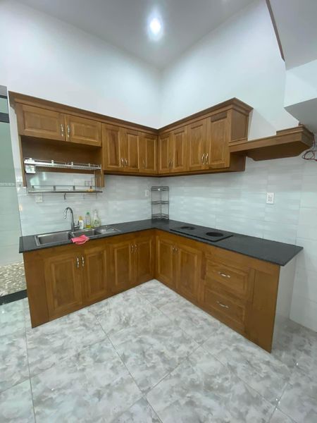 Cho thuê nhà đường Ngô Đức Kế , P7, Vũng Tàu. Hẻm ô tô 7 chổ