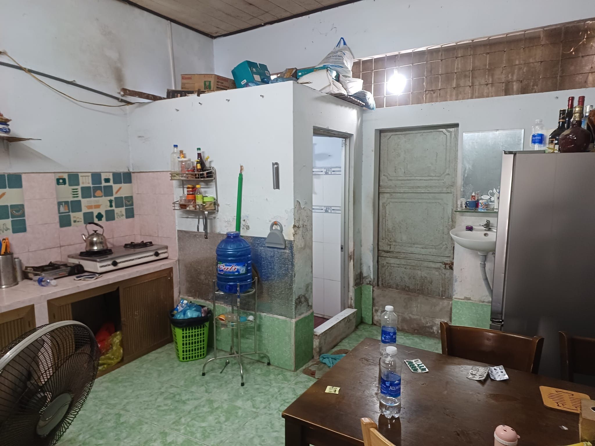 BÁN NỀN TẶNG CĂN NHÀ CẤP 𝟒 CŨ - SỔ HOÀN CÔNG - HẺM 𝟏𝟔𝟐B ĐƯỜNG PHẠM NGŨ LÃO - P. AN HÒA