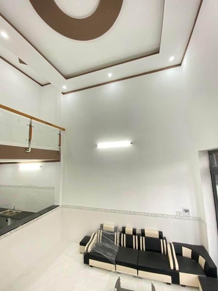 Nhà trệt lửng gần ủy ban Phường. KP3 Trảng Dài Biên Hòa. Đường Bùi Trọng Nghĩa vào 1 sec 60m là đến