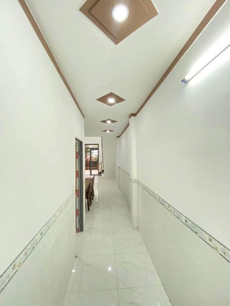 Nhà trệt lửng gần ủy ban Phường. KP3 Trảng Dài Biên Hòa. Đường Bùi Trọng Nghĩa vào 1 sec 60m là đến