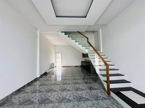 CHẤP NHẬN BÁN LỖ, KIẾM TIỀN TIÊU TẾT Phường Thắng Lợi Kon Tum