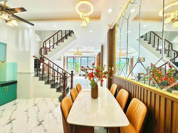 BÁN NHÀ PHỐ HẺM XE HƠI ĐƯỜNG ĐẶNG NHỮ LÂM, THỊ TRẤN NHÀ BÈ - CÁCH PHÚ MỸ HƯNG 5 PHÚT.