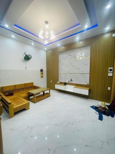 Nhà đẹp 3 mê 3 tầng, diện tích khủng 131M2 Tô Hiệu,phường Hòa Minh, Q Liên Chiểu Đà Nẵng