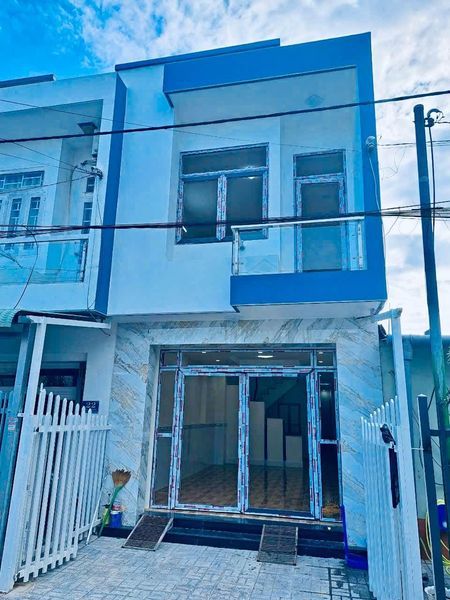 Bán nhà đường Lý Bôn, Sao Mai, Bình Khánh Long Xuyên An Giang