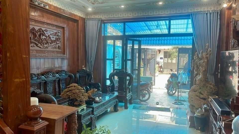BÁN LỖ 1TỶ CĂN NHÀ TÂM HUYẾT Lầu trệt sân xe hơi Ngay Đường Võ Thị Sáu, Thái Hòa, Tân Uyên, BD