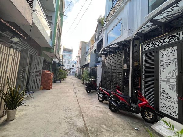 Kẹt Vốn Giảm Mạnh bán Nhà 381/15/7 Lê Văn Quới - P Bình Trị Đông - Quận Bình Tân