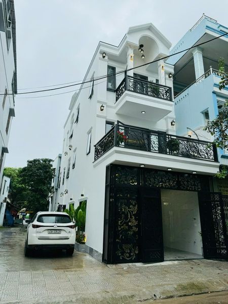 Nhà mới xây 2024 2 mặt tiền siêu đẹp đg Phùng Chí Kiên sát ngã 4 Kinh Dương Vương & Nguyễn Sinh Sắc