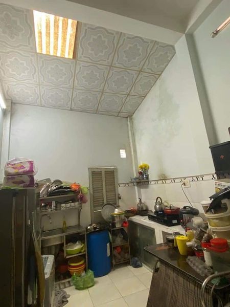 BÁN NHÀ 1 TRỆT 1 LẦU ĐÚC HẺM PHƯỜNG 4, THÀNH PHỐ VĨNH LONG