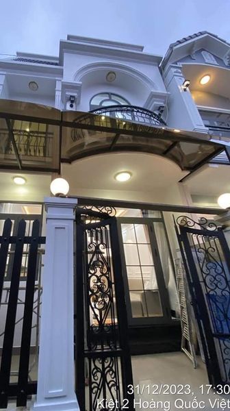 Chính Thức Mở Bán Siêu Phẩm Villa Thiết Kế Kiểu Pháp TT Thành Phố Huế - Hoàng Quốc Việt! .