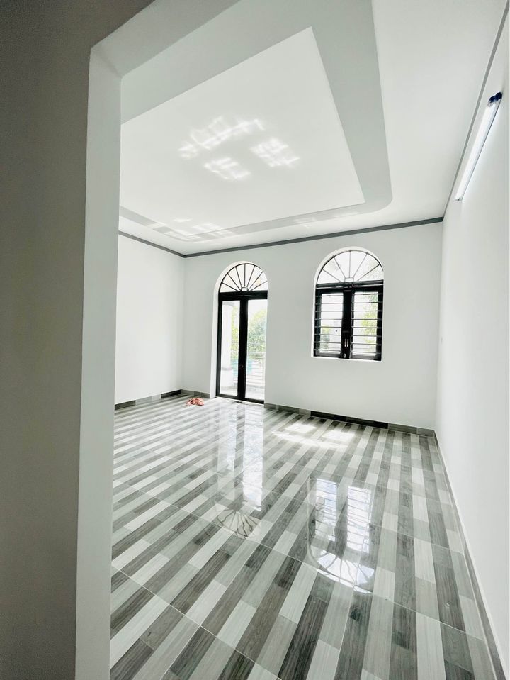 Chủ Ngộp hạ 300tr Bán Nhanh Căn Nhà Lầu Giáp Trung Tâm Biên Hoà Đồng Nai