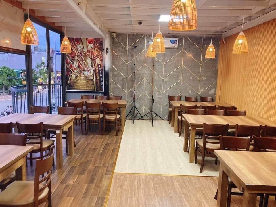 Cho thuê mặt bằng số 08 Trần Nhân Tông nối dài, đầu đường vào khu K1, đối diện cafe Trend