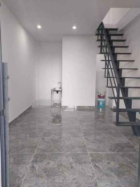BÁN NHÀ TRỌ 2 TẦNG, 2 MẶT TIỀN, KDC TRÀNG AN, PHÍA SAU VIETTEL. BẠC LIÊU.