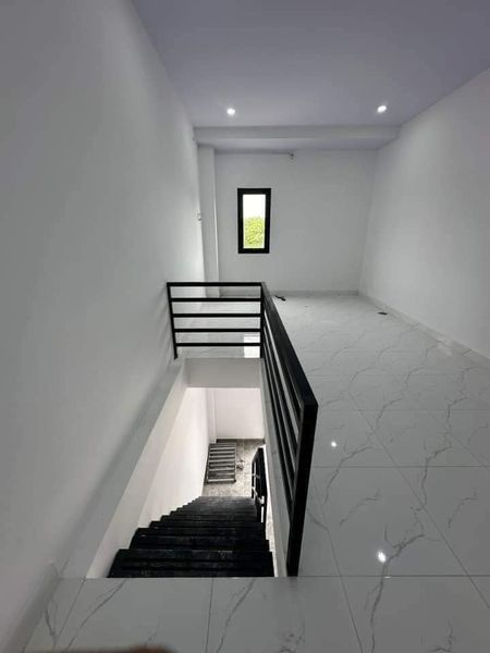 BÁN NHÀ TRỌ 2 TẦNG, 2 MẶT TIỀN, KDC TRÀNG AN, PHÍA SAU VIETTEL. BẠC LIÊU.