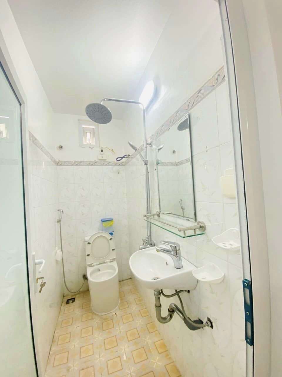 Bán nhà Góc 3.5 tầng lệch Ngõ Phố Nguyễn Đình chiểu P Ngọc Châu TP Hải Dương cực kỳ thoáng mát