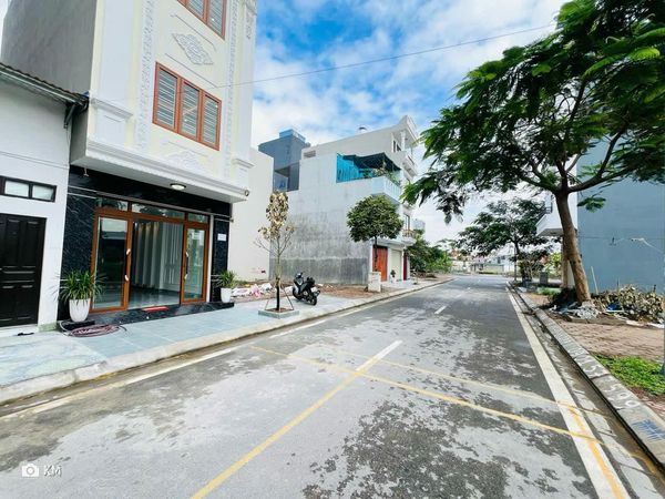Nhà đẹp độc lập xây mới tại khu phân lô Đông Hải, Hải An.