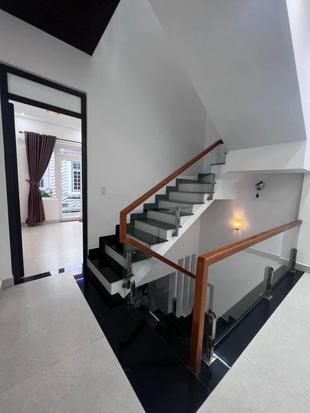 NHÀ 3 TẦNG 3 MÊ KIỆT XE TẢI PHẠM NHỮ TĂNG THANH KHÊ ĐÀ NẴNG