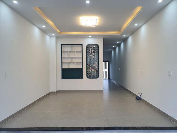 Bán Căn Nhà Đường Kha Vạn Cân ( đường nhựa vỉa hè 17m), phường Long Tâm, Tp Bà Rịa