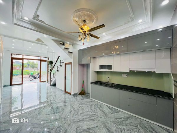 Nhà đẹp độc lập xây mới tại khu phân lô Đông Hải, Hải An.