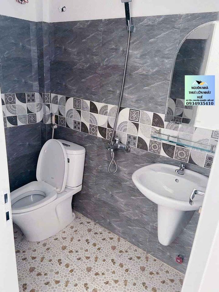 CHO THUÊ NHÀ 2 TẦNG NGUYÊN CĂN TẠI NGUYỄN HỮU CẢNH TP HUẾ 3PN. CHỈ 6tr2