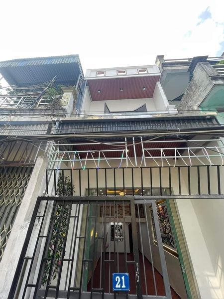 Bán Nhà 3 tầng Ngõ thông Trần Bích San Nam Định
