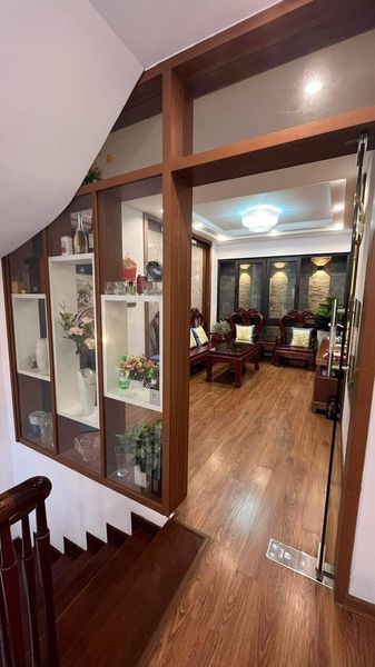 Cho thuê nhà nguyên căn MỚI ĐẸP ngõ 66 HỒ TÙNG MẬU, CẦU GIẤY