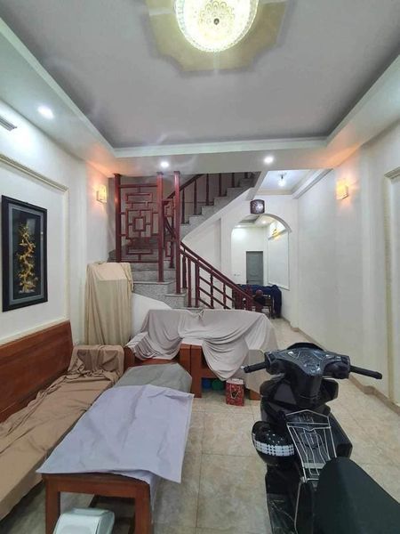 Bán Nhà 3 tầng sân cổng khu phù nghĩa Vũ Định Nam Định