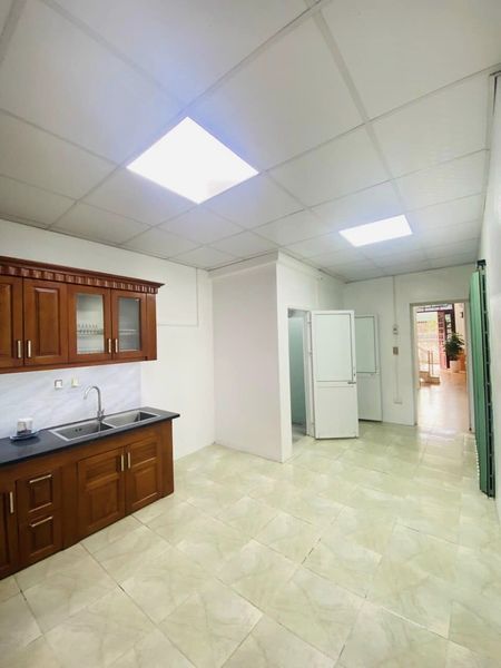 Bán nhà Góc 3.5 tầng lệch Ngõ Phố Nguyễn Đình chiểu P Ngọc Châu TP Hải Dương cực kỳ thoáng mát