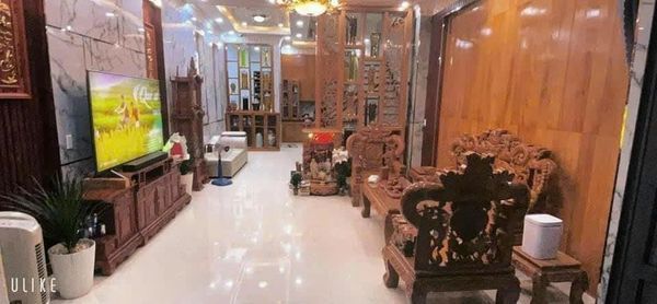 BÁN LỖ 1TỶ CĂN NHÀ TÂM HUYẾT Lầu trệt sân xe hơi Ngay Đường Võ Thị Sáu, Thái Hòa, Tân Uyên, BD