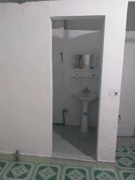 Em có nhà cho thuê tại tổ 23 him lam Điện Biên Phủ gần trung đoàn 82 và sân bóng ta pô
