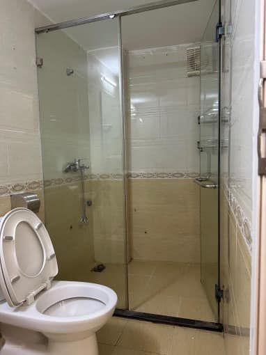 Cho thuê nhà riêng trong ngõ 42 Tăng Bạt Hổ, quận Hai Bà Trưng Hà Nội.