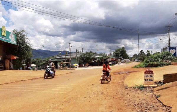 chính chủ cần bán 3 HECTA đất rẫy trống gần dân buôn bán , trường học 1.5km Tại Bokrei (Bốc rẫy)