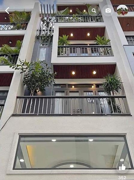 VILLA GIỮA LÒNG THỦ ĐÔ - BÁN GẤP NHÀ 52M2 X 5 TẦNG PHỐ THÁI THỊNH - ĐỐNG ĐA