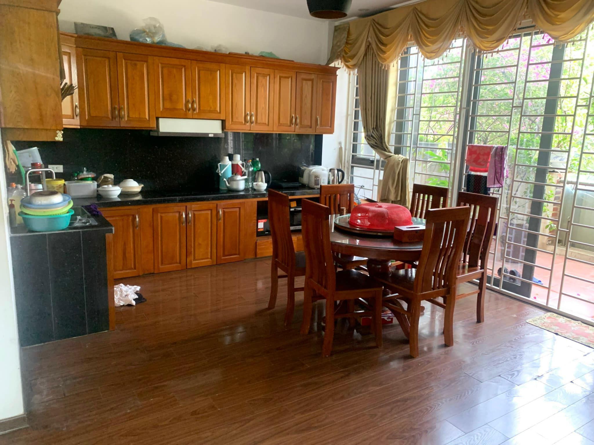 CHO THUÊ BIỆT THỰ NGUYÊN CĂN FULL ĐỒ GIÁ 26 triệu ( chính chủ )