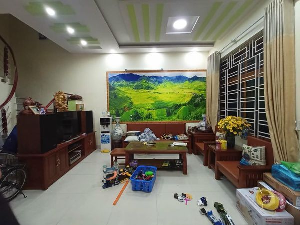 Nhà 4 tầng 45m2 Đông Nam, độc lập oto đỗ cửa ngày đêm khu Vĩnh Niệm, Lê Chân Hải Phòng