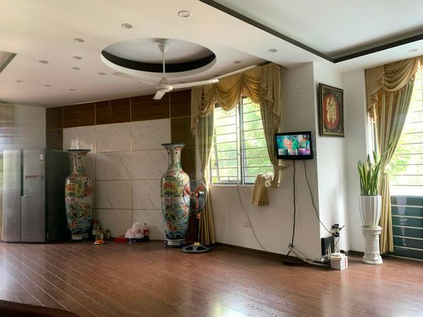 CHO THUÊ BIỆT THỰ NGUYÊN CĂN FULL ĐỒ GIÁ 26 triệu ( chính chủ )