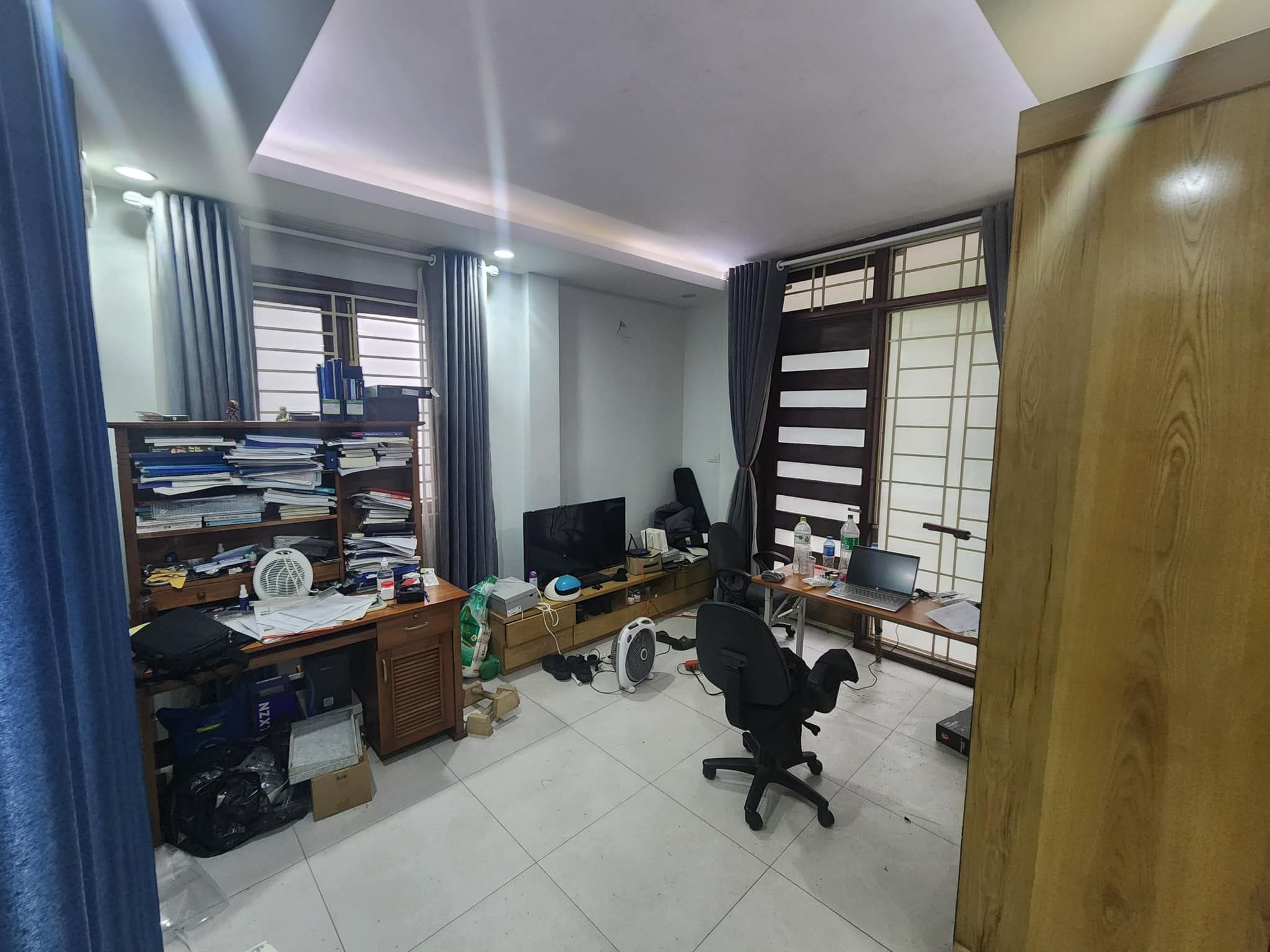 Cho thuê nhà nguyên căn Lý Thường Kiệt, Hoàn Kiếm. Gần nhiều bệnh viện lớn: phụ sản TW, K1, 108,...
