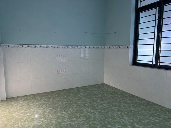 Cho thuê căn nhà cấp 4 mái ngói Liên trì 1 Bình Kiến giáp Phường 9 TP. Tuy Hoà
