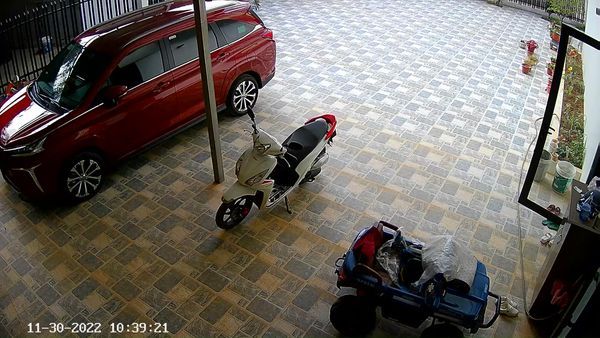 Cho thuê phòng trọ 1tr 1 tháng bao gồm: phòng khép kín 20m2 ngõ 327 sn 102, đường Kim Đồng Yên Baí