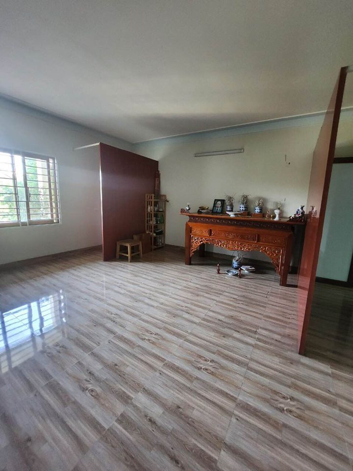 GIA CHỦ CHUYỂN ĐỔI CHỖ Ở,CẦN BÁN,CĂN NHÀ 3 Tầng đường soi chiềng, Thành Phố Lào Cai