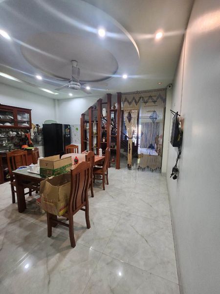 GIA CHỦ CHUYỂN ĐỔI CHỖ Ở,CẦN BÁN,CĂN NHÀ 3 Tầng đường soi chiềng, Thành Phố Lào Cai