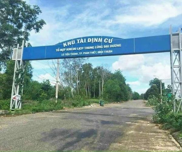 NHÀ CẦN CHO THUÊ Vị trí: Khu Tái định cư Thung Lũng Đại Dương Tiến Thành Phan Thiết Bình Thuận