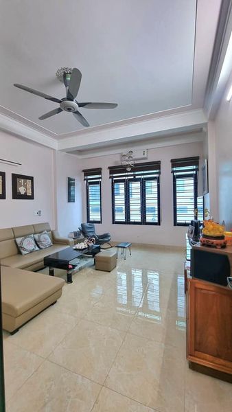 NHÀ 5 TẦNG QUANG TRUNG THÀNH PHỐ THÁI BÌNH