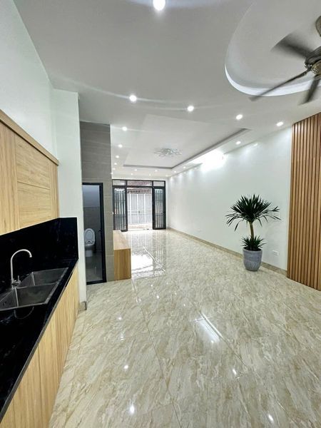 CĂN NHÀ PHỐ SIÊU ĐẸP ĐỂ ĐÓN TẾT GIÁP THÌN Ngay trường cấp1 Lý Tự Trọng, Phường Đông Sơn Thanh Hoá