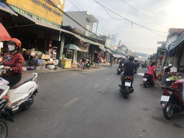 Cho thuê Mặt bằng VIP mới 100% kinh doanh đa nghề Chợ Phú Hoà, Thủ Dầu Một, Bình Dương