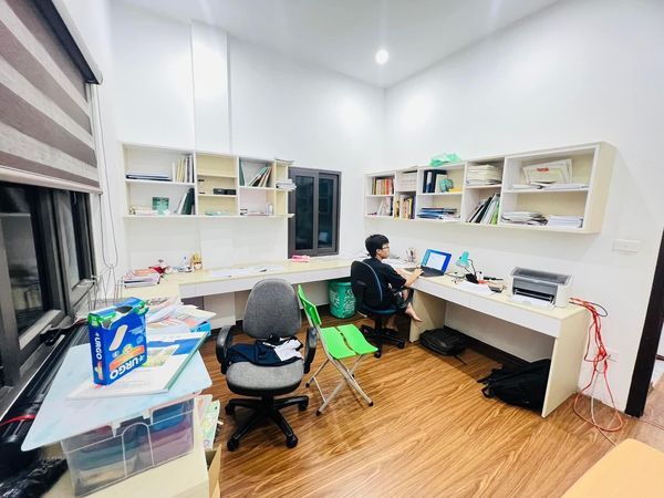 LÔ GÓC THOÁNG - CẦU GIẤY - KHÁCH MUA Ở NGAY - TẦM TIỀN BẠT NGÀN KHÁCH .