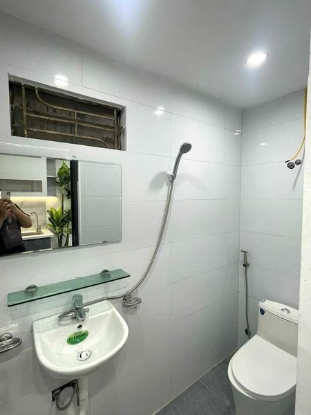 Mở bán căn nhà xinh đẹp 2,5 tầng mới tinh tại phố AN DƯỚNG - TÔNG ĐỨC THẮNG - NGUYỄN CÔNG HOÀ