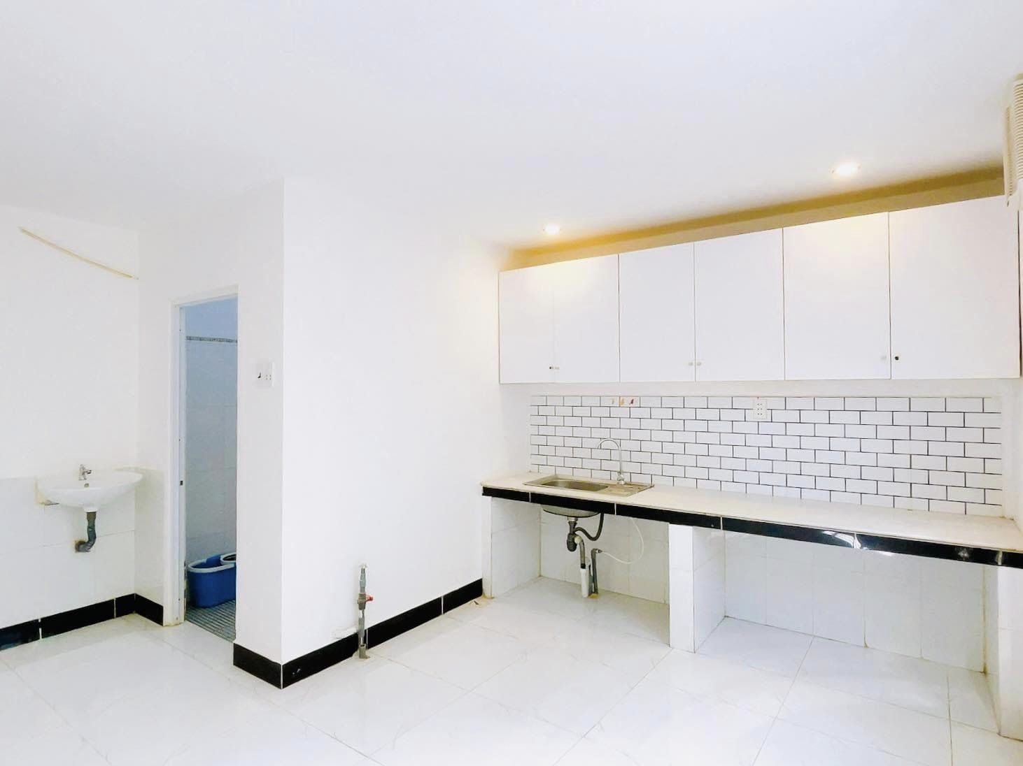 MUA NHÀ ĐÓN TẾT 2024 Chỉ cần trả trước 300 triệu là nhận nhà NHÀ HẺM 534 LÝ THƯỜNG KIỆT, P.4, TPST